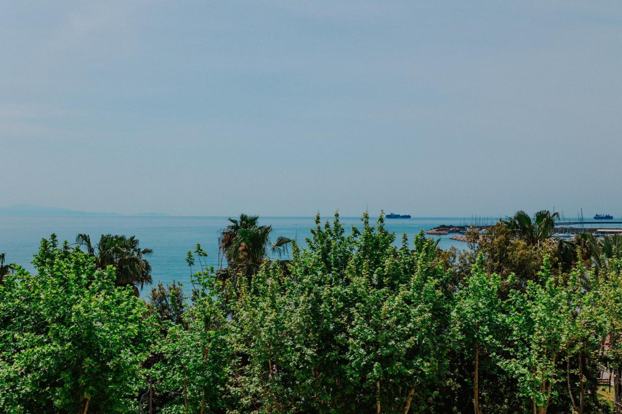 Blue Sea View Apartment Σαλέρνο Εξωτερικό φωτογραφία