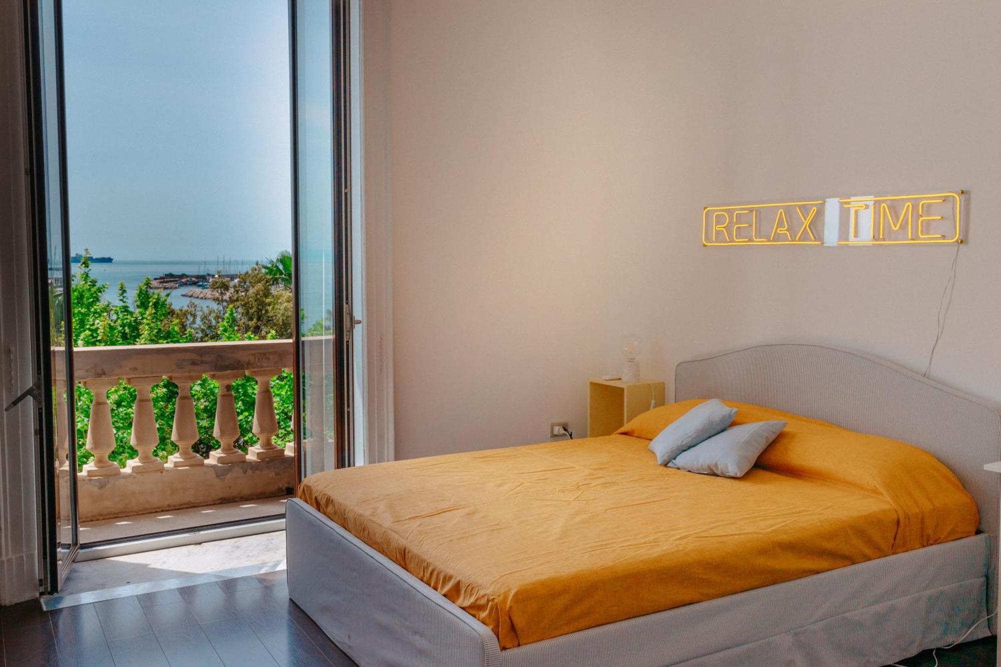 Blue Sea View Apartment Σαλέρνο Εξωτερικό φωτογραφία