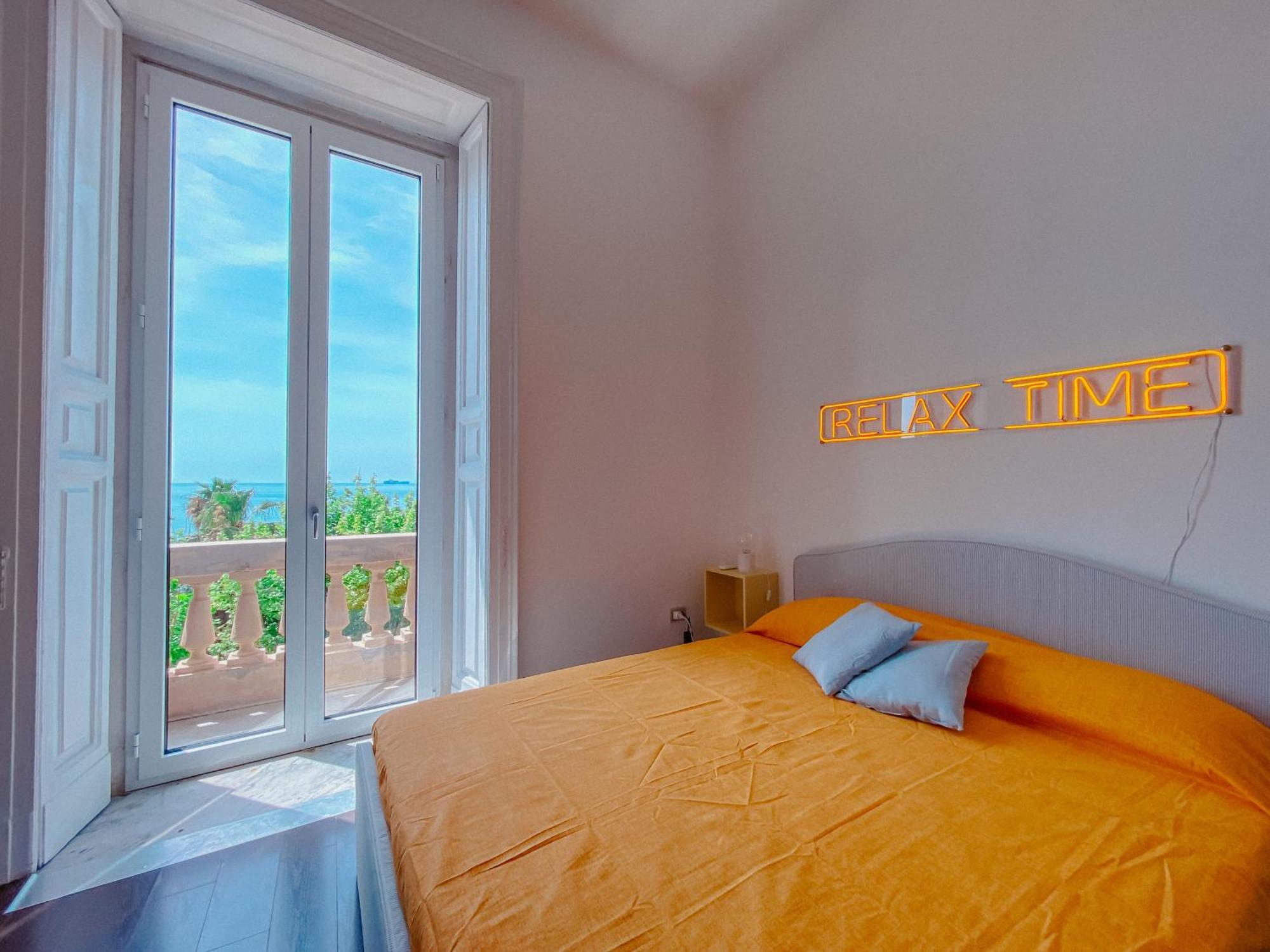 Blue Sea View Apartment Σαλέρνο Εξωτερικό φωτογραφία