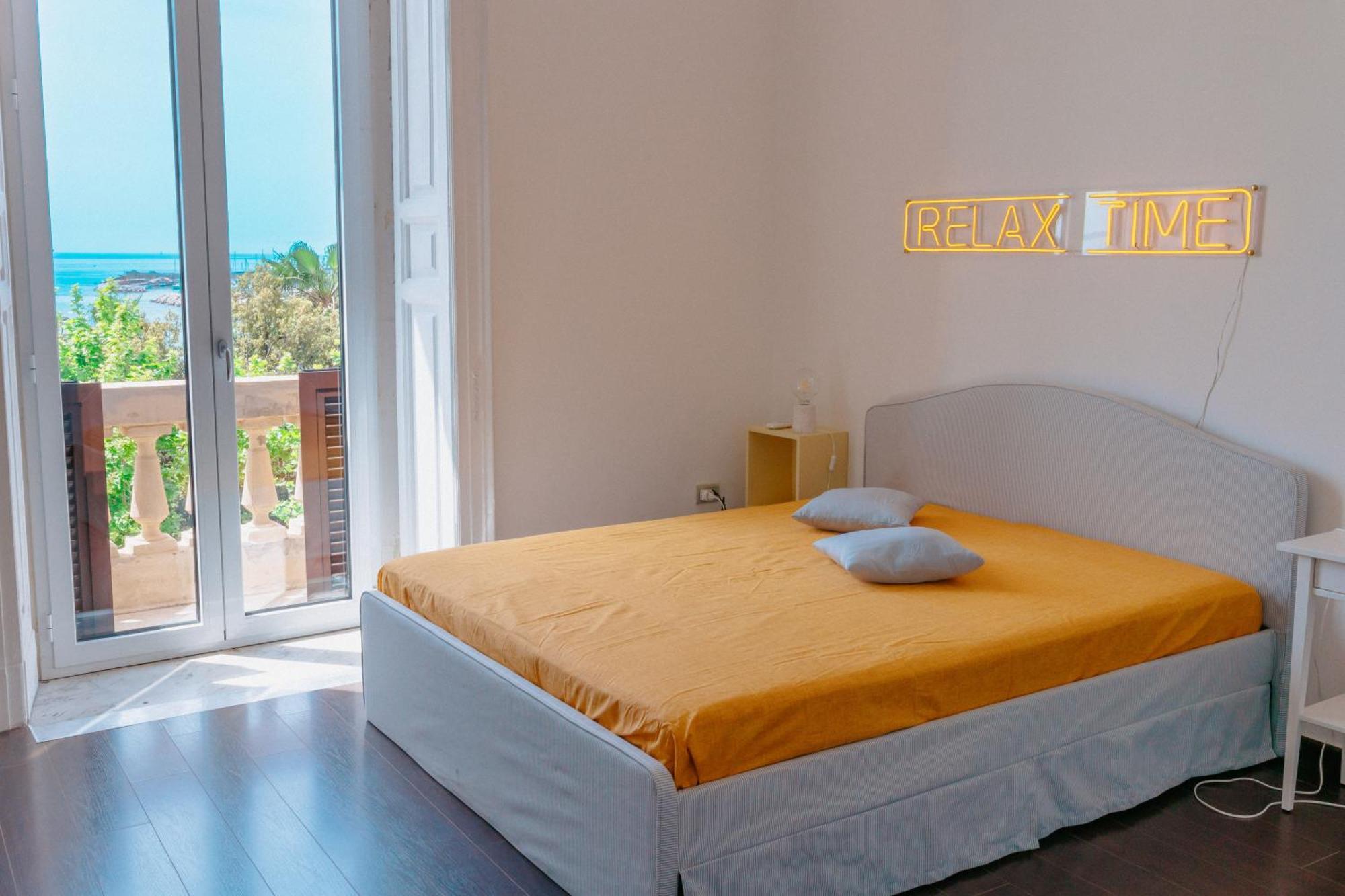 Blue Sea View Apartment Σαλέρνο Εξωτερικό φωτογραφία