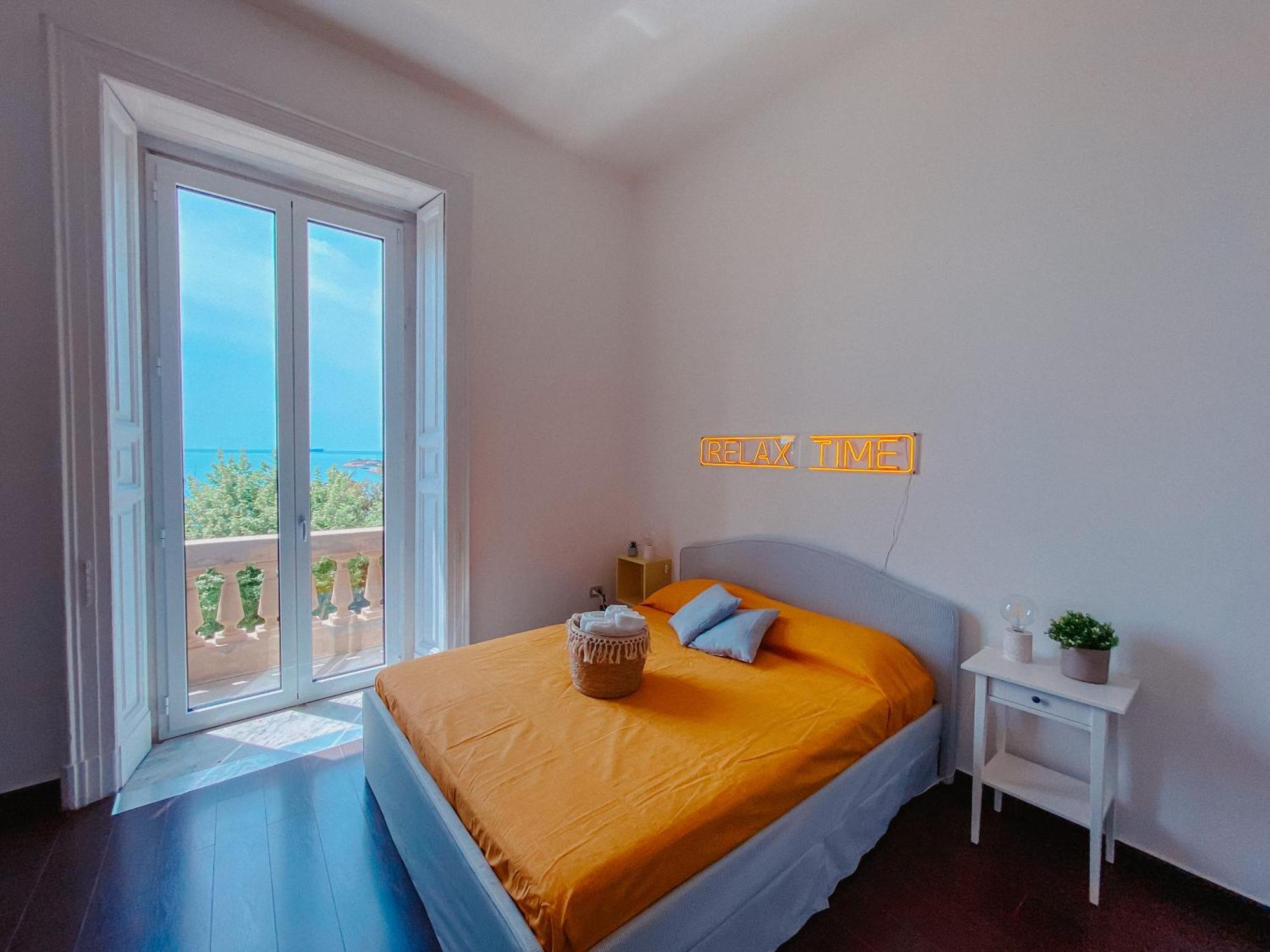 Blue Sea View Apartment Σαλέρνο Εξωτερικό φωτογραφία